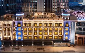 Savhe Hotel On The Bund Nanjing Road Pedestrian Street